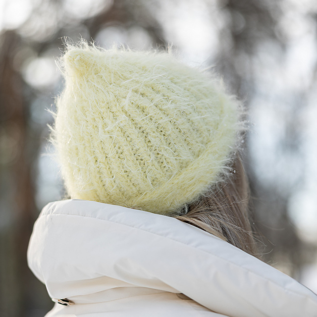 Beanie with a Top Knob