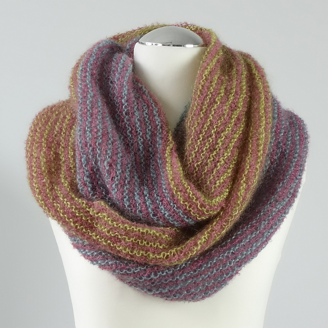 NAGANO Cowl