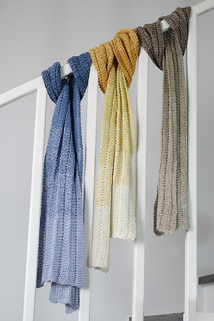 HIMEJI Gradation Pleats Shawl