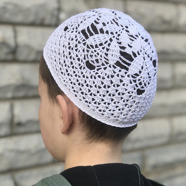 Ravelry Mesh short skull cap kufi for men pattern by ibtisama kufis