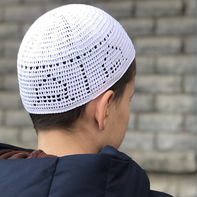Crochet kufi hat