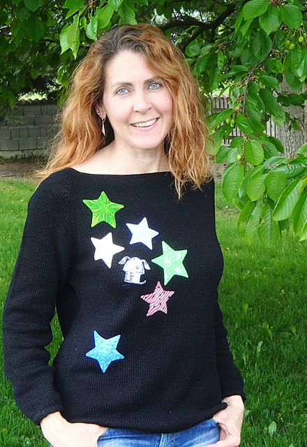 Raglanpulli mit Applikationen