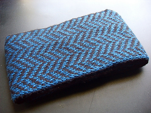 Running V Scarf