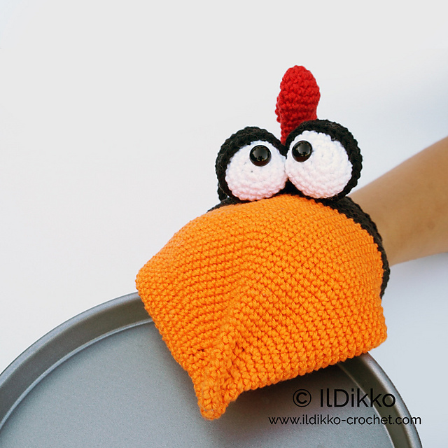 Hot Chick Oven Gloves