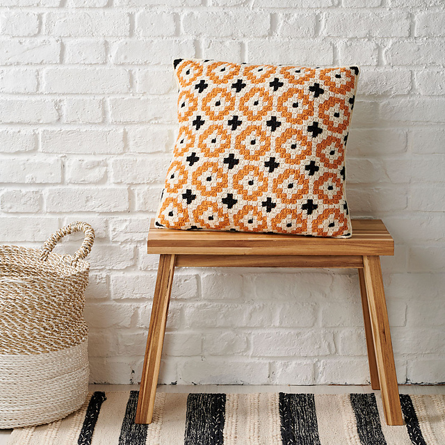 Geometric Cushion