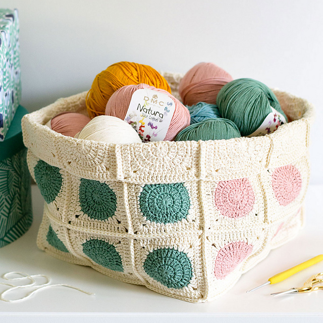 Dotty basket