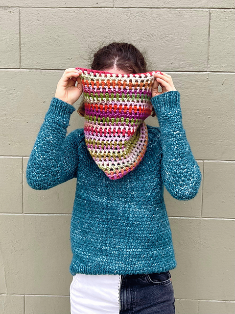 Candy Floss Crochet Cowl