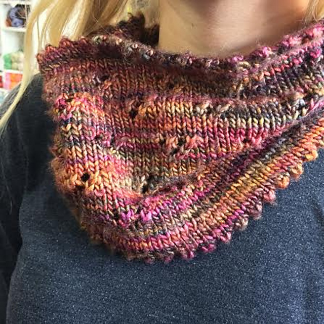 Picot Cowl