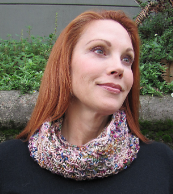 Sprinkles Cowl