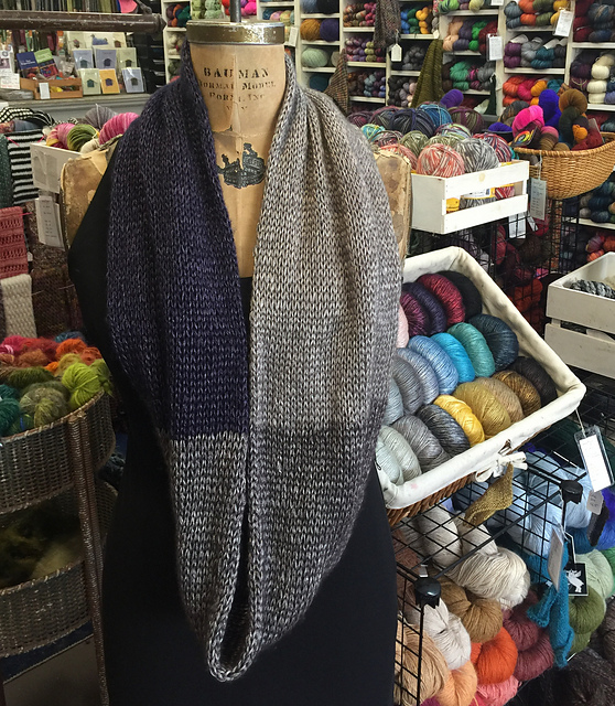 Three Color Cowl