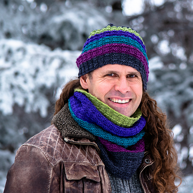 Fab Five Cowl