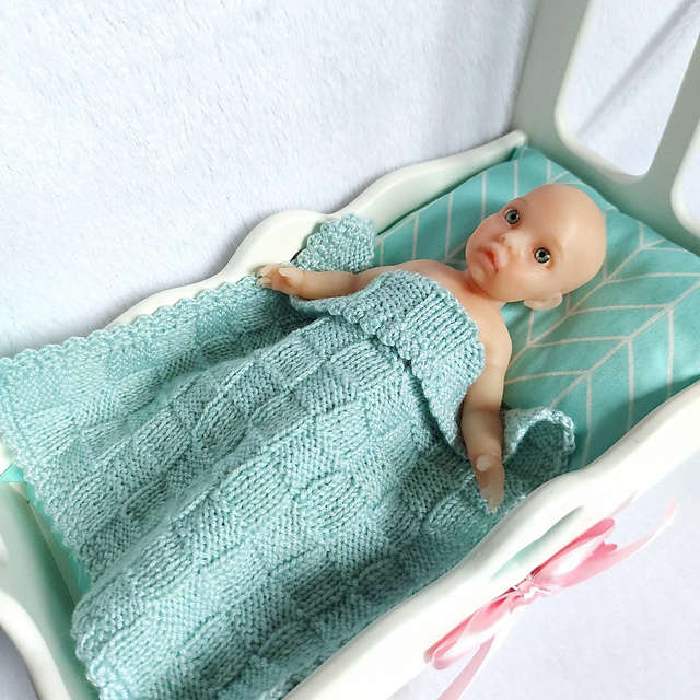 9 Inch Doll Textured Blanket