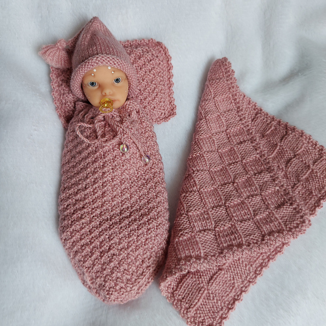 Bedtime Set for 9 inch Dolls
