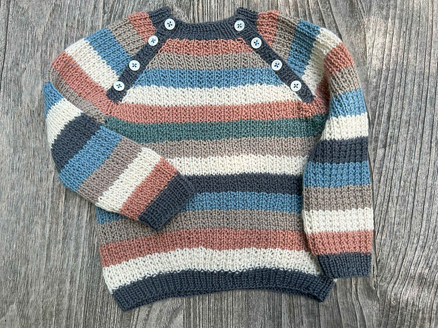 Deniz baby raglan sweater