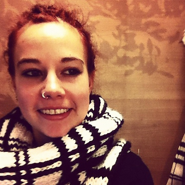Snow-white cowl