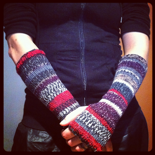 Ysabell Mittens