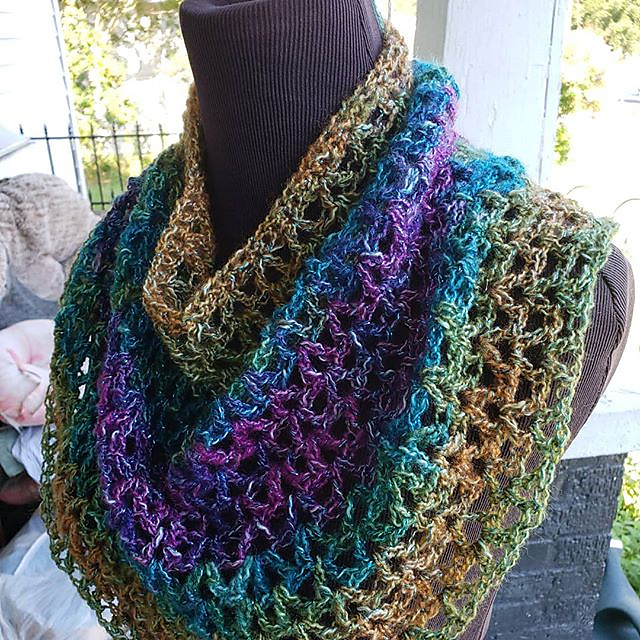 Crystal Vase Cowl