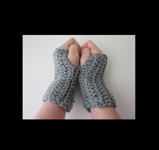 Easy Fingerless Gloves