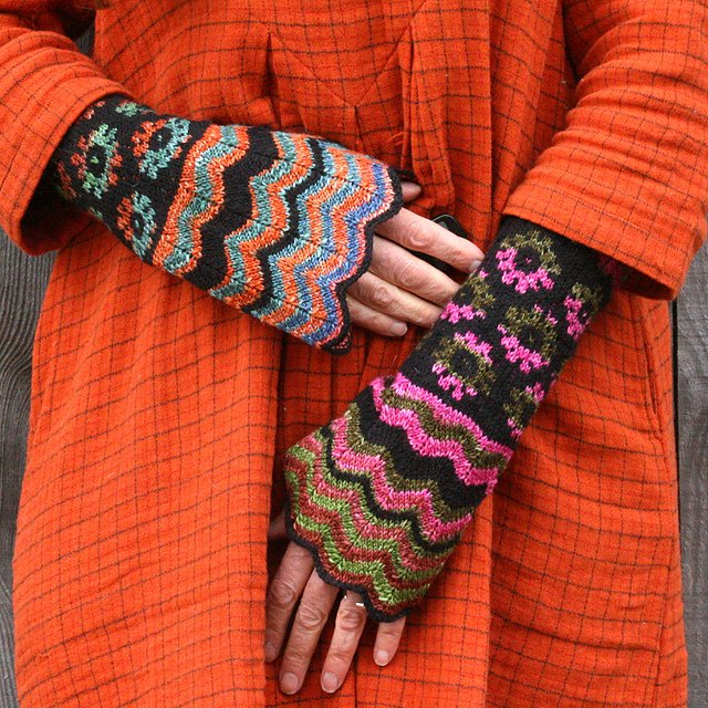 Skipu Cuffs & Legwarmers