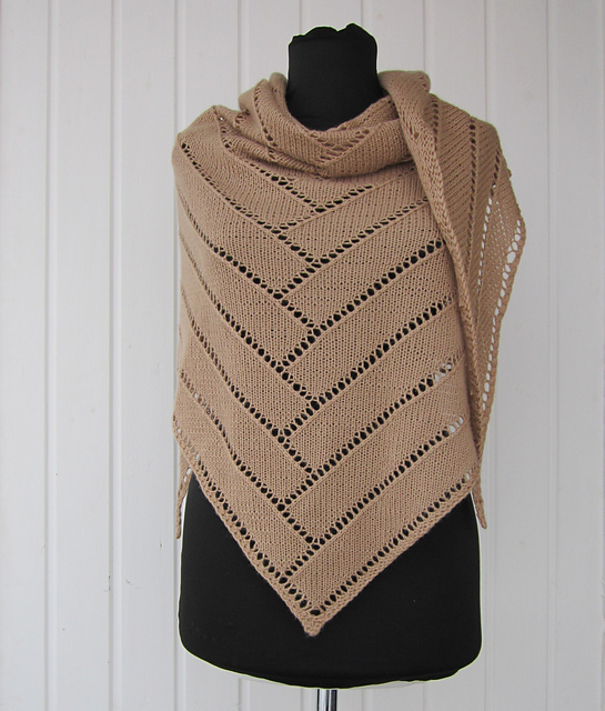 Smuga Shawl