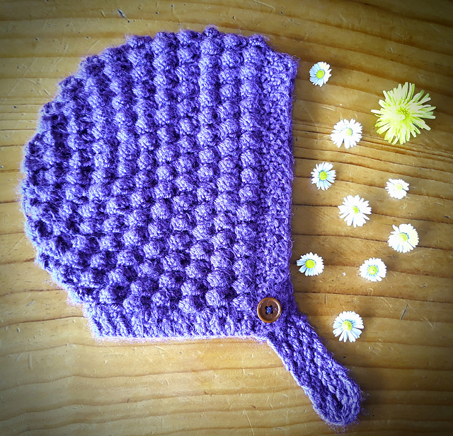 Gooseberry and Moss Bonnet