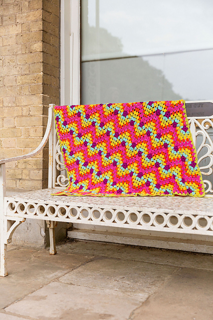 Rainbow Zig Zag Blanket