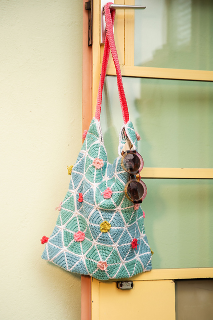 Hothouse Hibiscus Bag