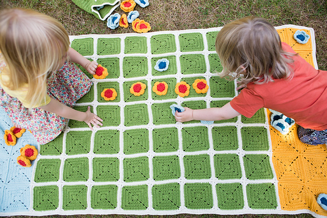 Four-In-A-Row Picnic Blanket