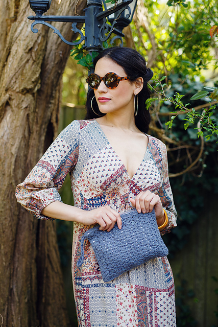 Eggshell Clutch