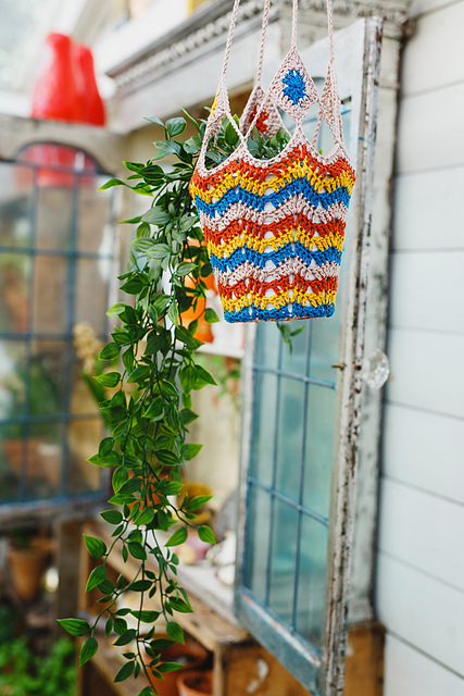 Retro Plant Hanger