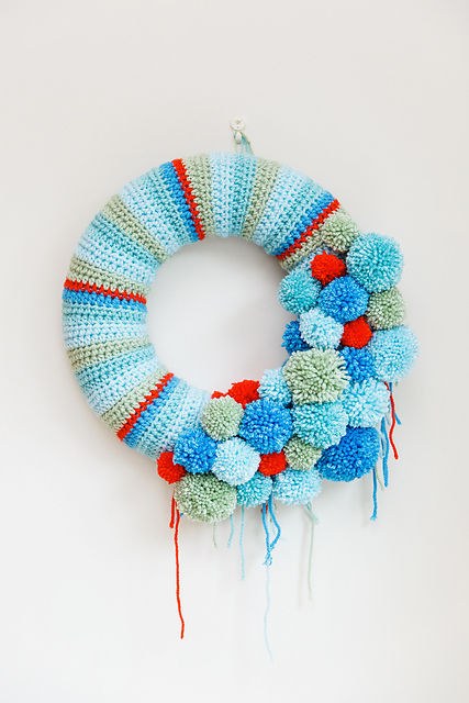 Christmas Pom Wreaths