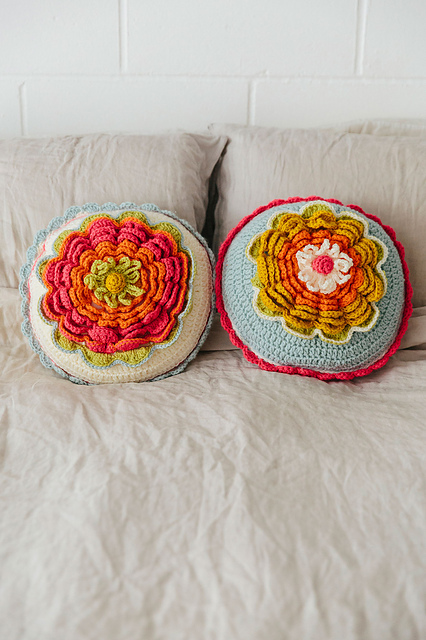 Crazy Daisy Cushion