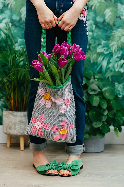 Spring is Back Bag