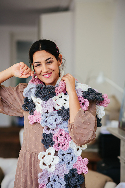 Freeform Flower Scarf