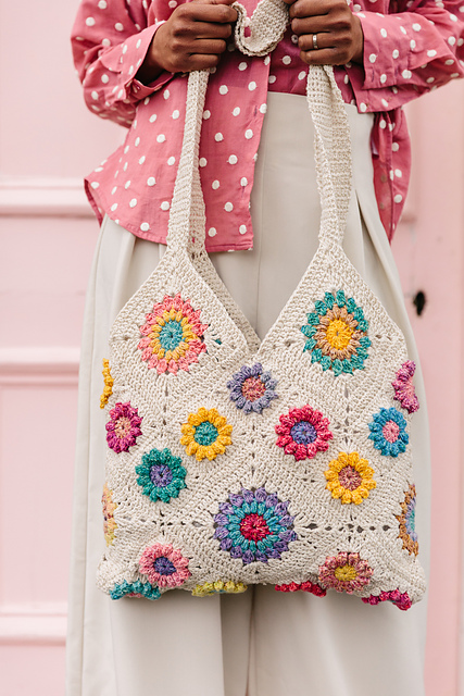Giverny Shopper