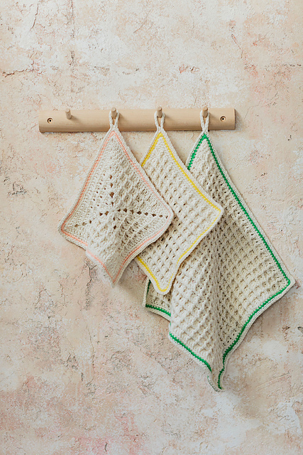 Waffle Stitch Potholders and cloth