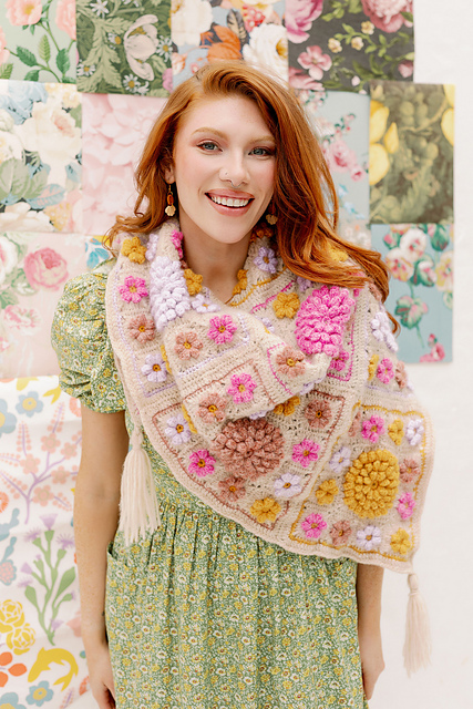 Dahlia Shawl