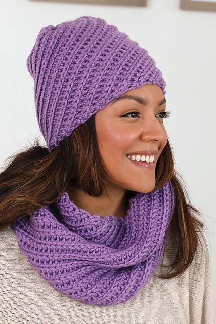 Sanguine Hat & Cowl