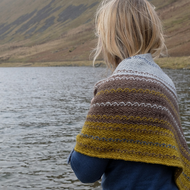 Oirthir Shawl