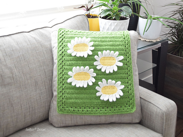 Daisies Blanket Block