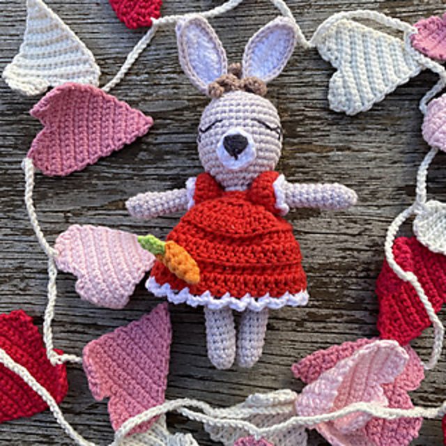 Crochet Bunny Mia