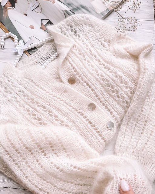 Monro_cardigan