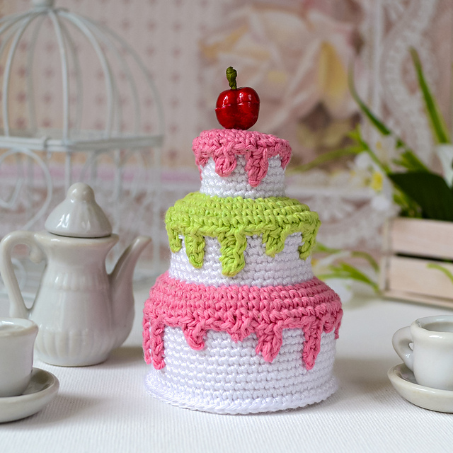 Three tiered Cake