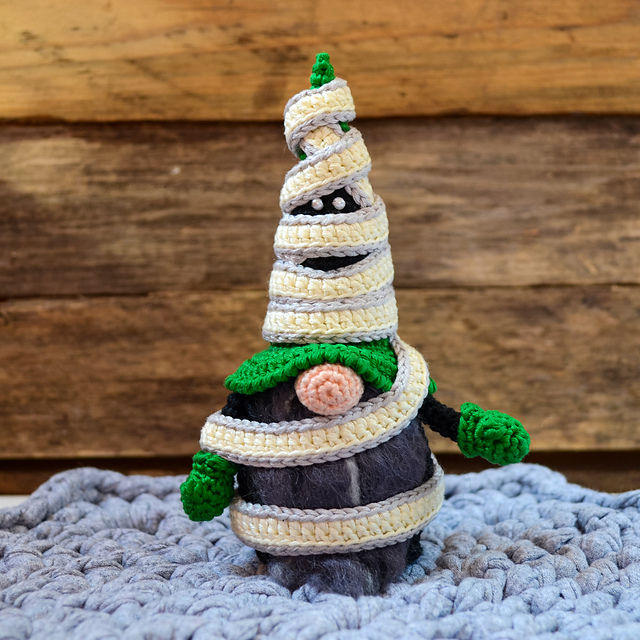Mummy gnome
