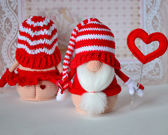 Valentine Gnomes