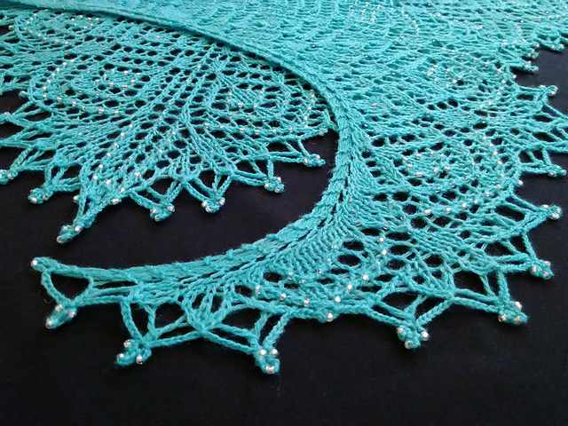 Shawl_Ledaya