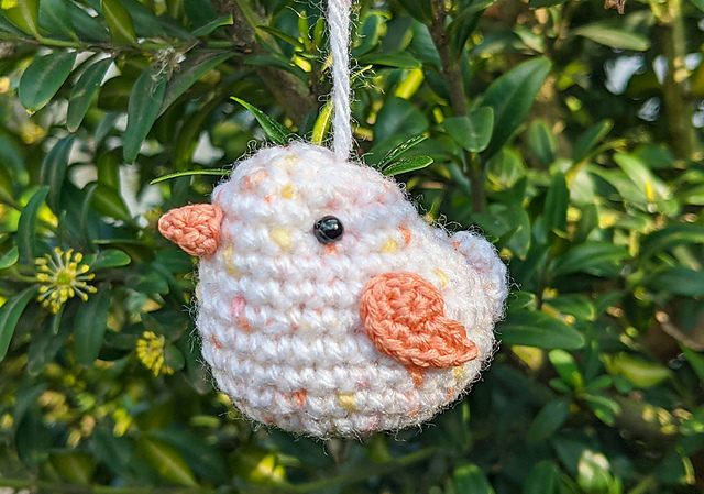 ravelry-bird-pattern-by-iris-f for Free Printable Crochet Bird Patterns Ravelry: Bird pattern by Iris F. for Free Printable Crochet Bird Patterns