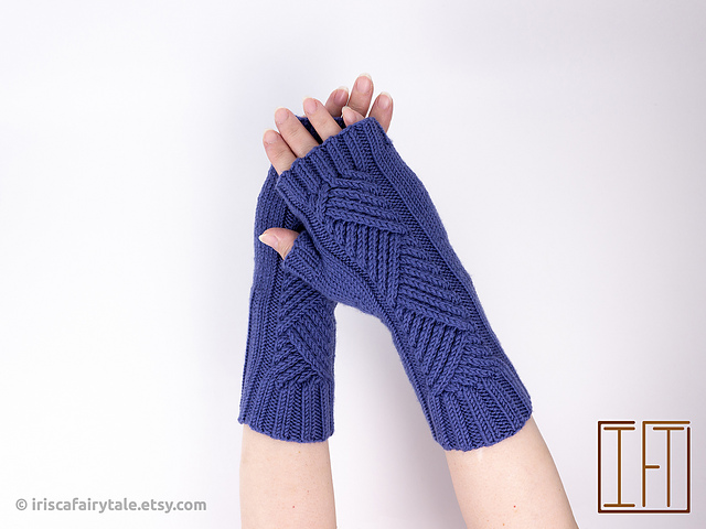 Fingerless Cable Mittens