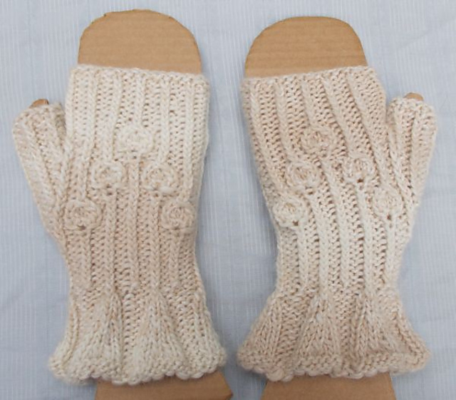Carillon Mitts