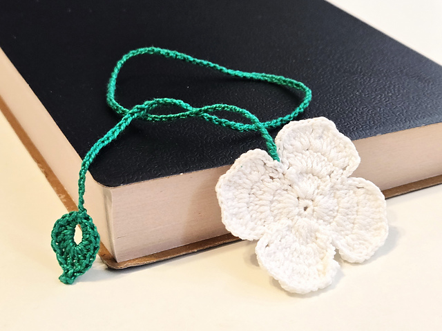 Floral bookmark